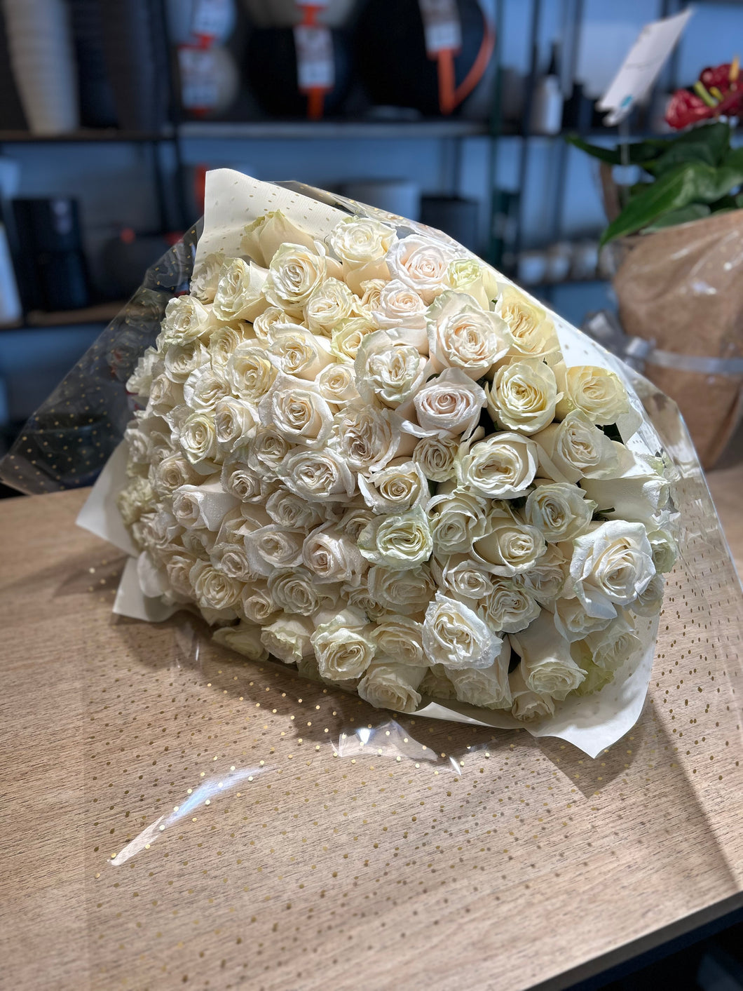 Ramo 100 Rosas Blancas