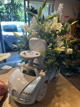 Cargar imagen en el visor de la galería, Buggy + Flores Nacimiento