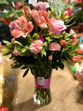 Cargar imagen en el visor de la galería, Rivera Flores Florero Gracias